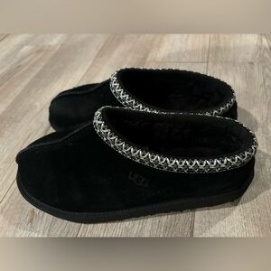 Ugg Kids’ Tasman Slippers